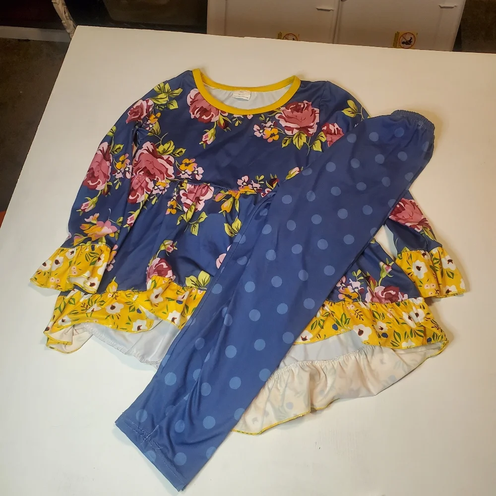 YELLOW AND BLUE FLORAL BOUTIQUE OUTFIT - Picture 1 of 2
